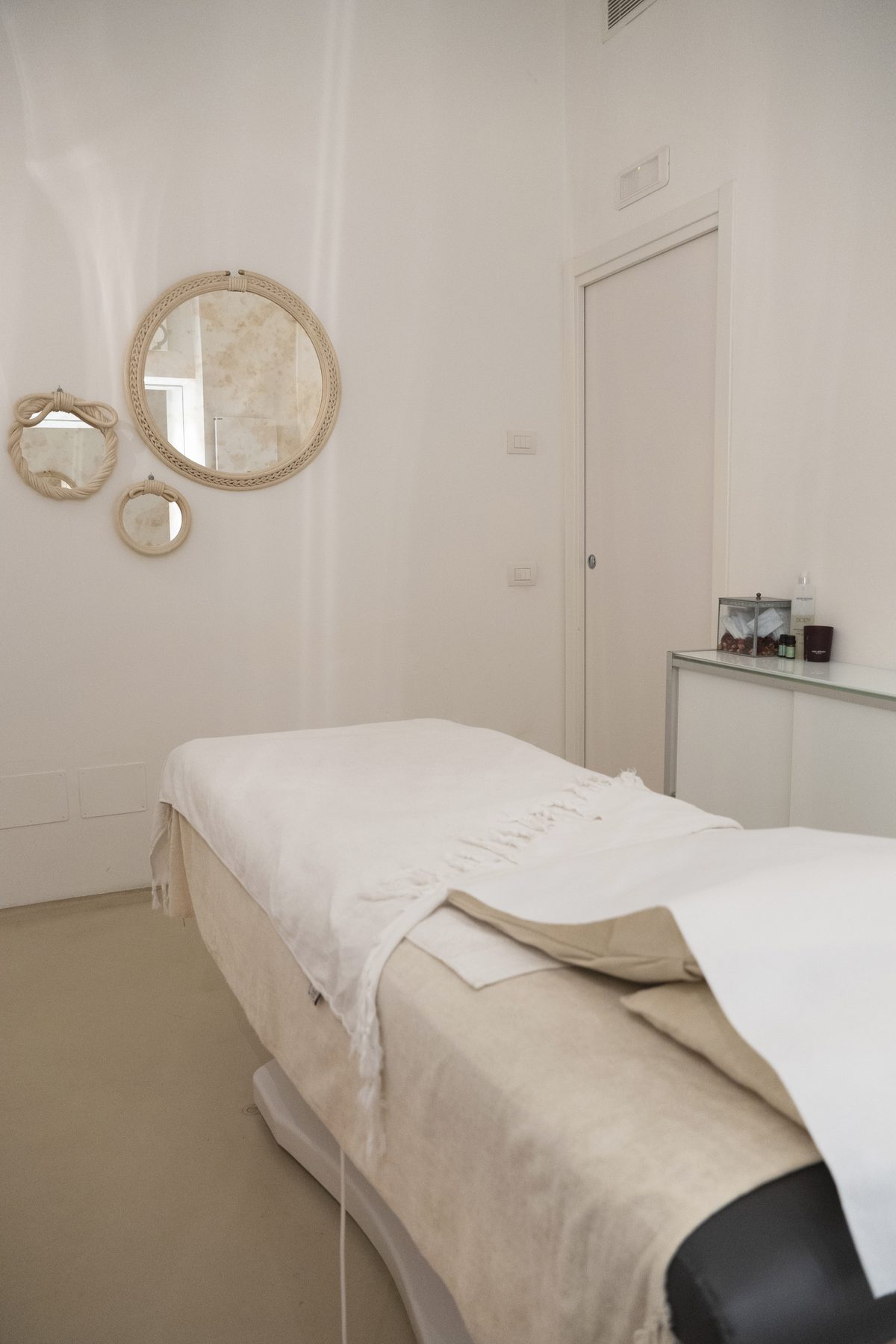 Trattamento a The White Medispa